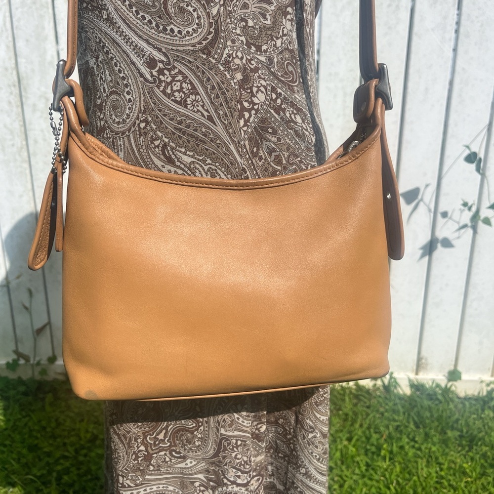 Vintage Coach Legacy Small Zip